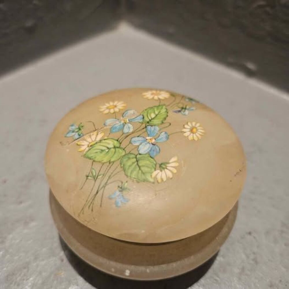 Lefton Alabaster Italy daisy and blue Floral Trinket Hinged Trinket Box